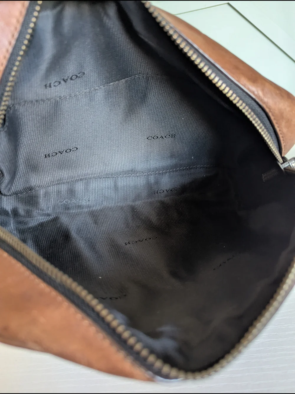 Coach Leather Dopp Kit Travel Kit.